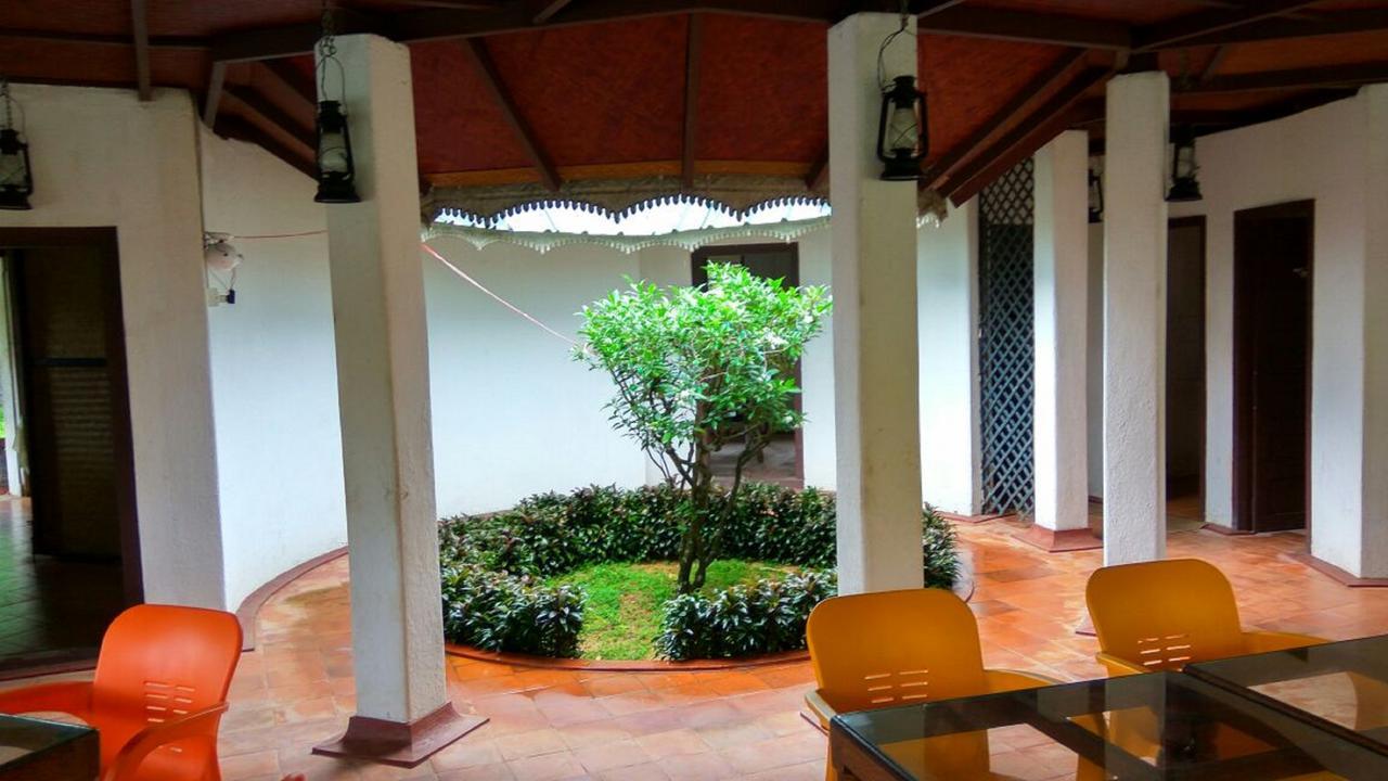 Kadaloram Beach Resort Kochi Екстер'єр фото